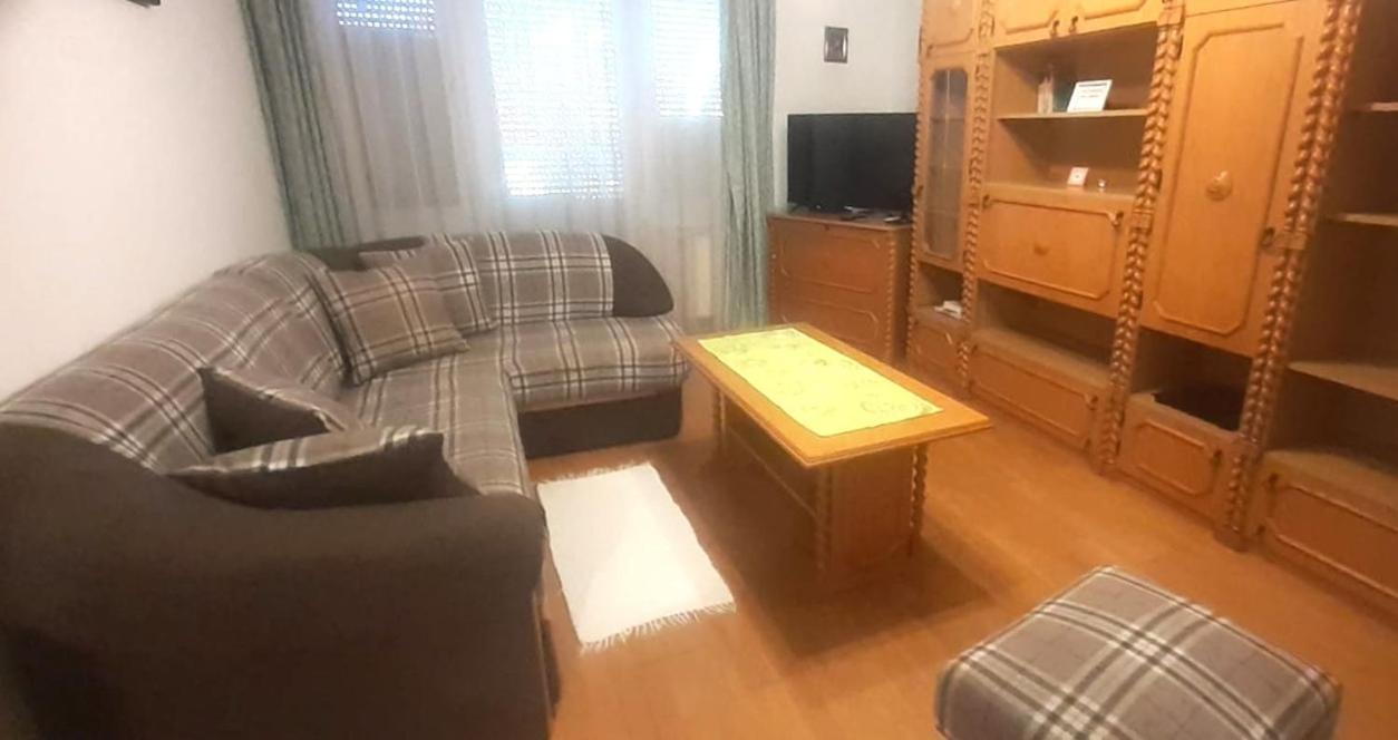 Pedestrian Street Apartment Хевіз Екстер'єр фото